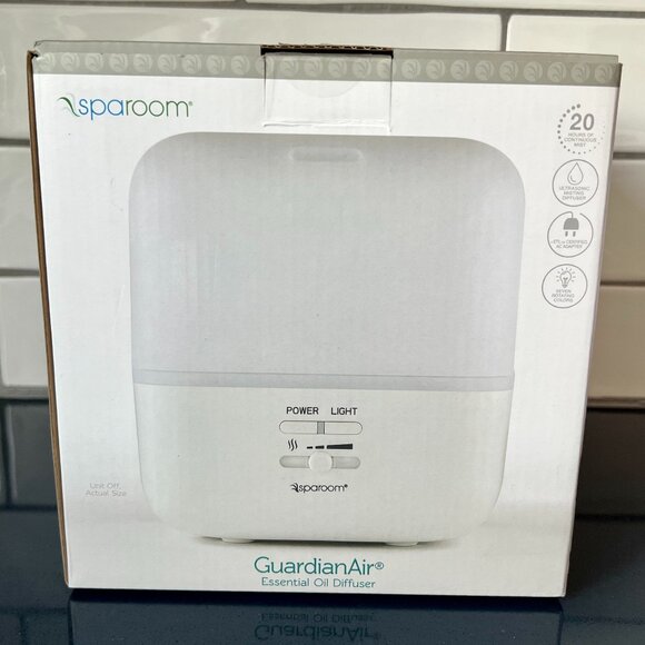 Spa-room GuardianAir Color Changing Essential Oil Diffuser/Mister/Humidifier - Picture 3 of 9